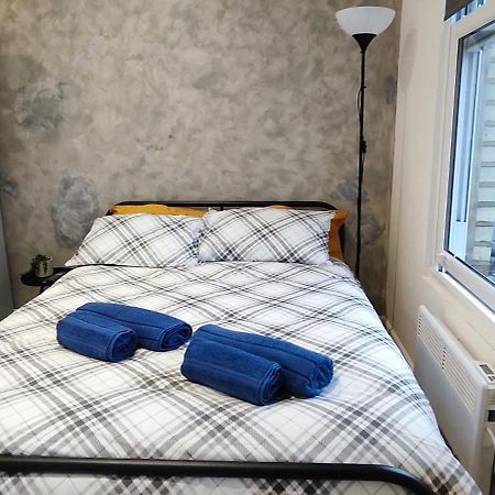 Modern Accommodation In Stoke Newington ロンドン エクステリア 写真